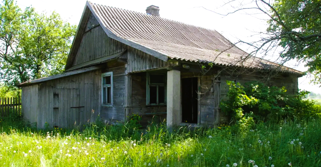 Мне все говорили:"Зачем тебе эта развалина? Потеряешь кучу денег" — но я никого не слушала и делала, как хотела. В итоге я ни о чем не жалею