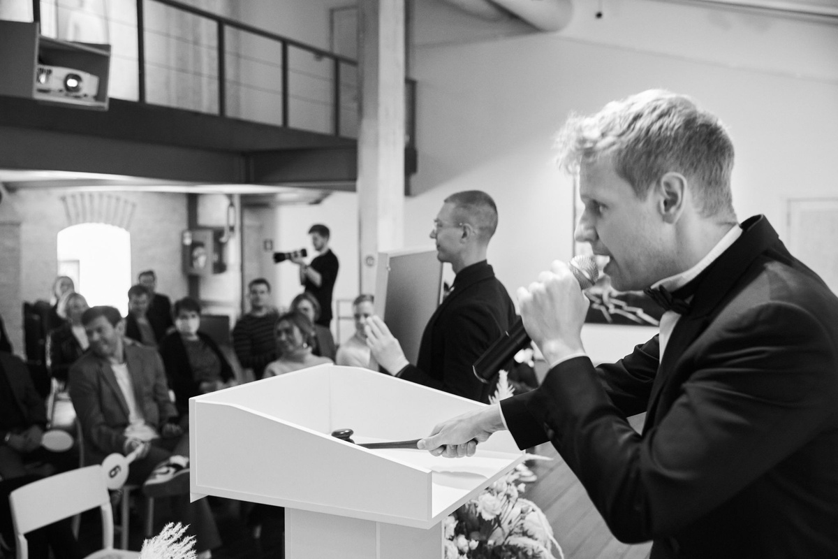 Федор Павлов-Андреевич на благотворительном аукционе в ЦСИ Винзавод