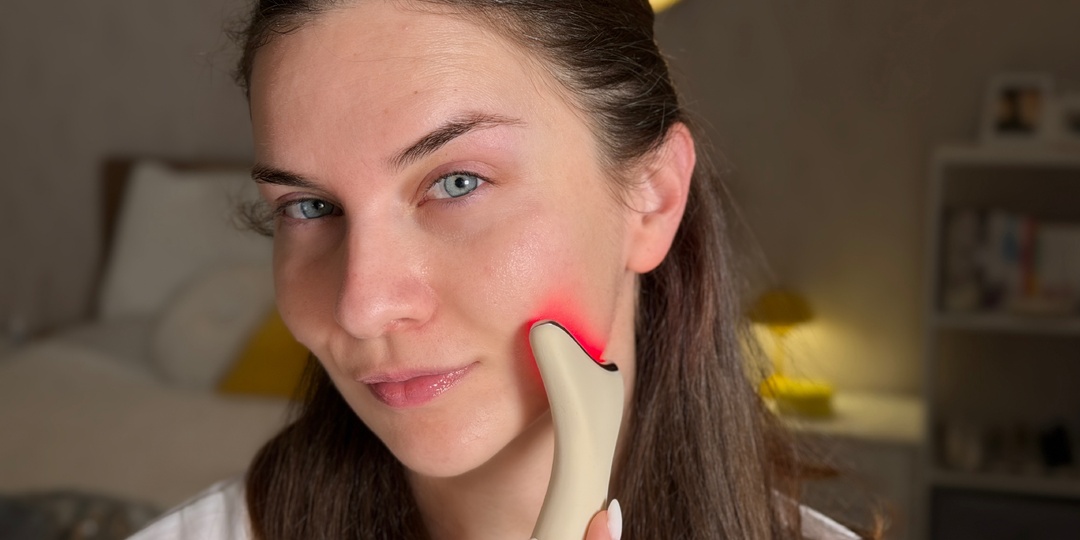 Массаж гуаша или микротоки: что лучше для получения красивого лица и шеи