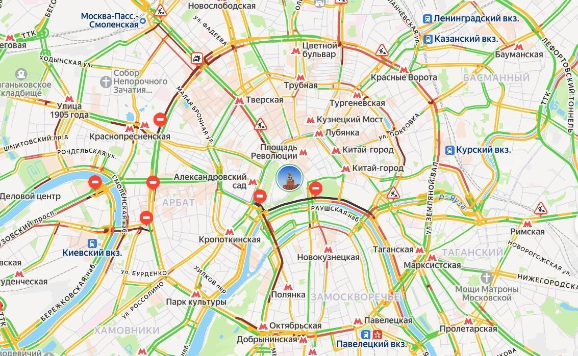 В Москве образовались пробки. Источник: maps.yandex.ru📷
