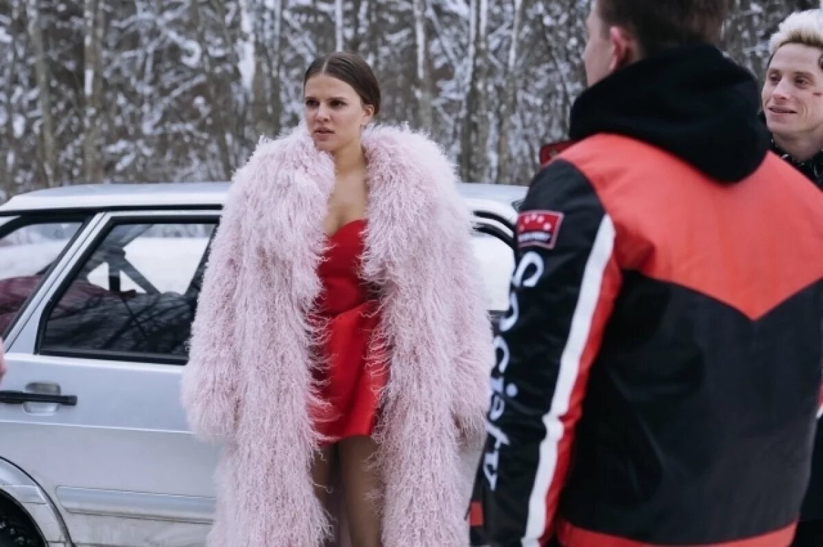    Актриса Здорик заявила, что экстренно училась вождению на съёмке «Ландышей»