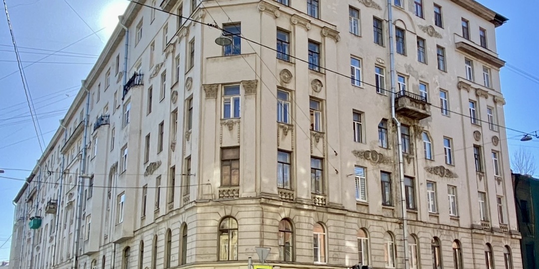 Ничего лишнего. Только…