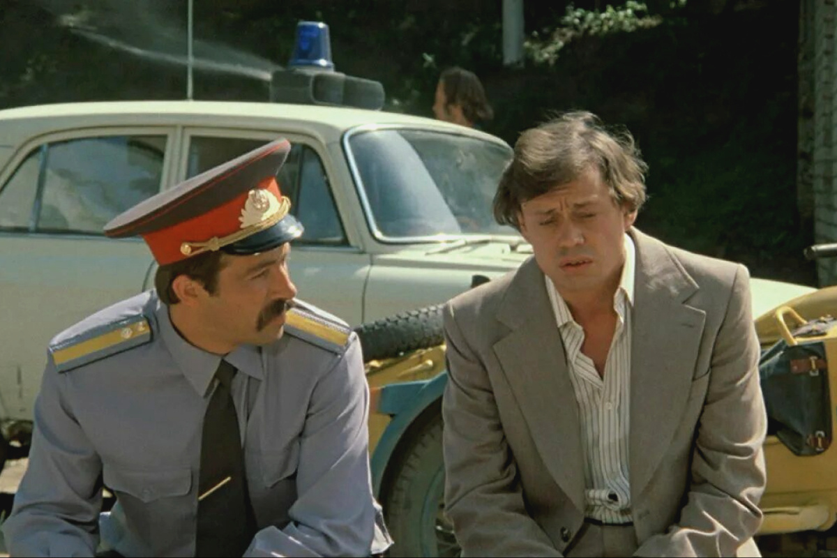 Николай Караченцов. Кадр из фильма «Белые росы». Фото: «domkino.tv»