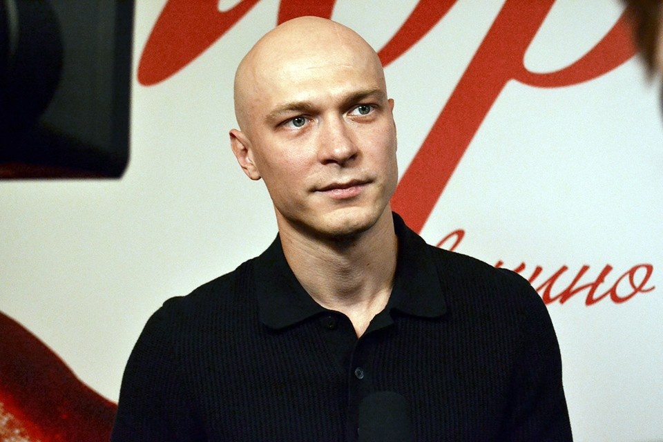    Юра Борисов ещё не приступил к репетициям «Гамлета» в МХТ им. Чехова Даниил ОПАРИН