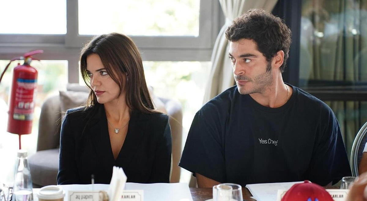 Кадр из сериала: Мошенники