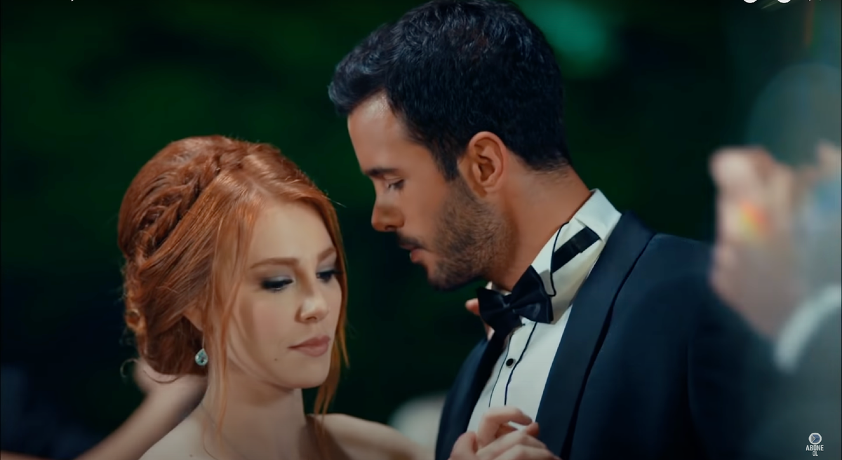 Кадр из сериала Любовь напрокат