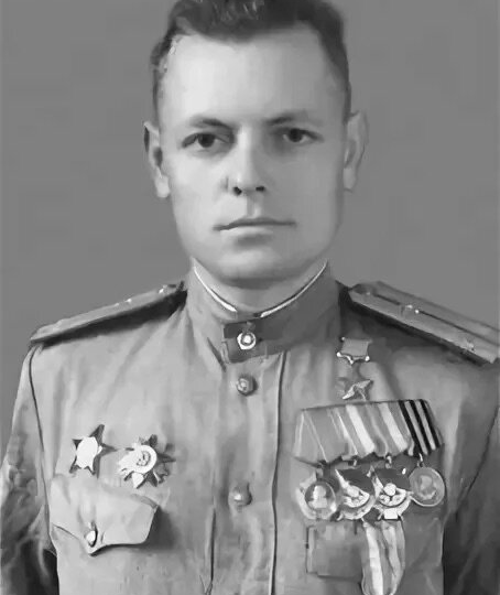 О летчиках-асах, прошедших всю войну, но погибших в автомобильных авариях