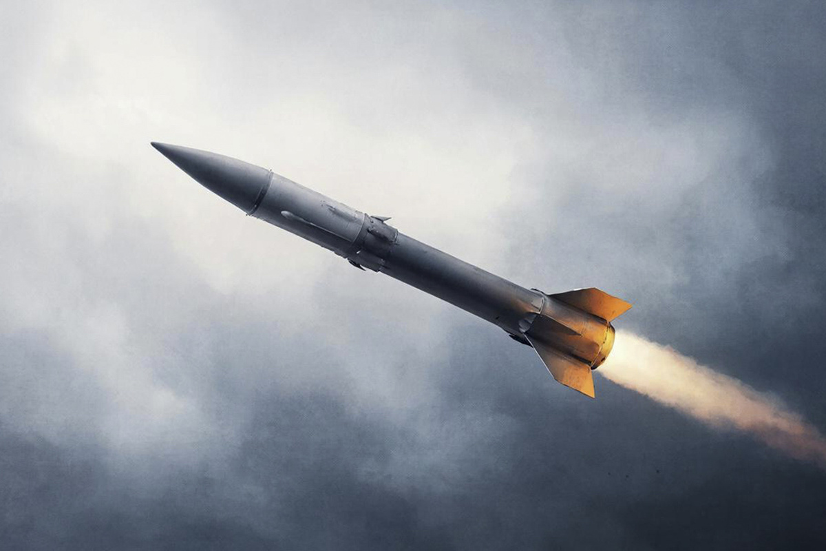 В России разрабатывают ракету мощнее «Орешника», сообщает Daily Star.  Фото: Изображение сгенерировано с помощью ИИ / Маргарита Неклюдова