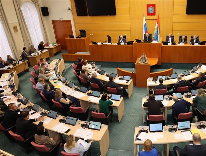    ФОТО: Самарская губернская дума