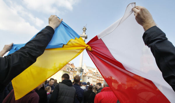 © AP Photo / Czarek Sokolowski