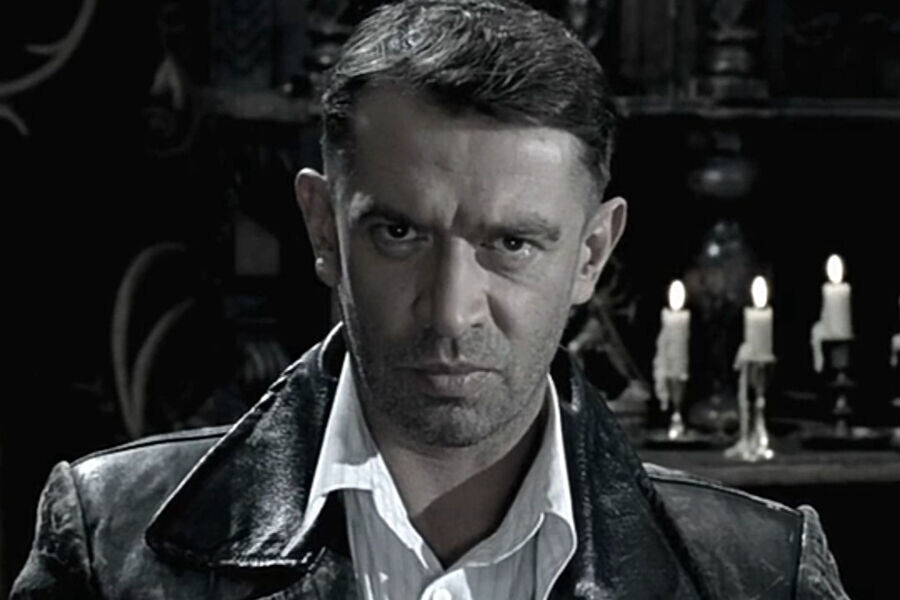 Фото: актер Машков в сериалле  «Ликвидация»