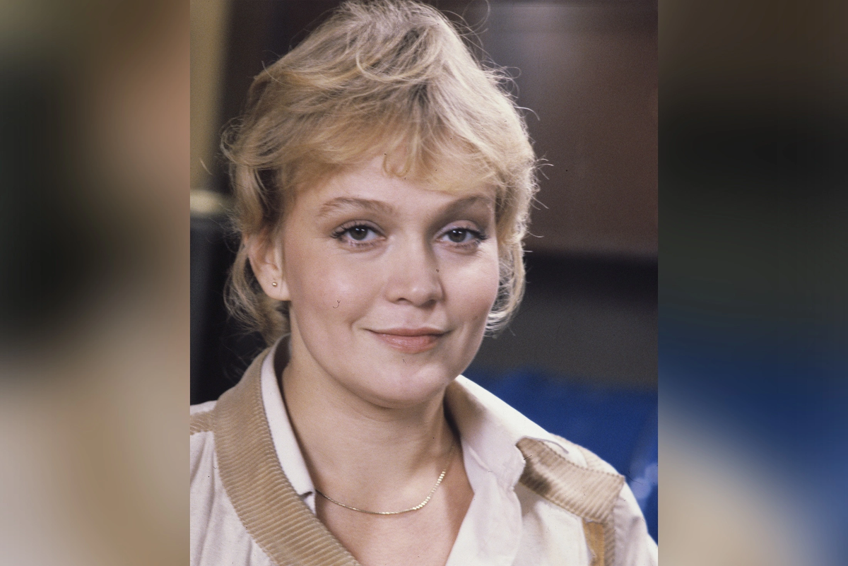 После окончания школы Ирина становиться актрисой не планировала, но случайно попала на съемки и приняла решение в пользу актерской профессии.