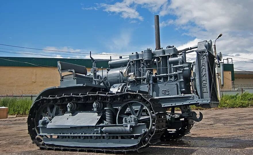 Чугунный гигант индустриализации: свой «Сталинец-60» вместо американского Caterpillar 60