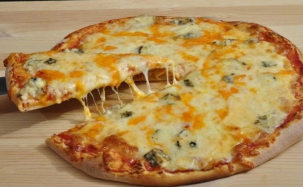 Пицца "Четыре сыра"