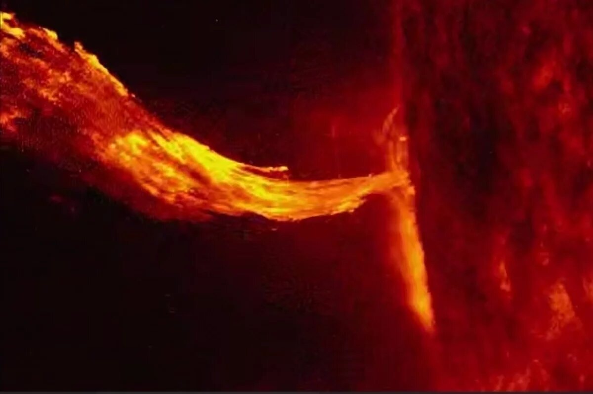    На Солнце произошла самая сильная вспышка за 2 недели