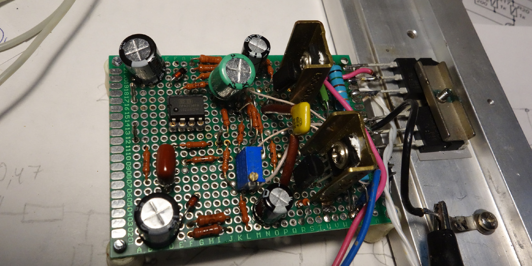 УМЗЧ класса В с ОУ в усилителе напряжения.