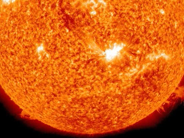    Солнечные вспышки