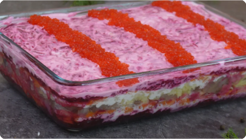 Вот она... какая... Правильная Селедка под шубой по рецепту из стариной кулинарной книги...