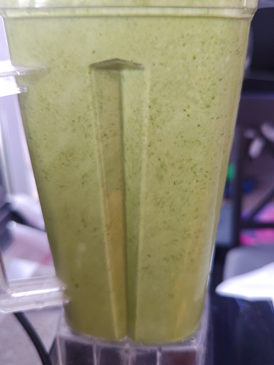 Суп-пюре из замороженного шпината