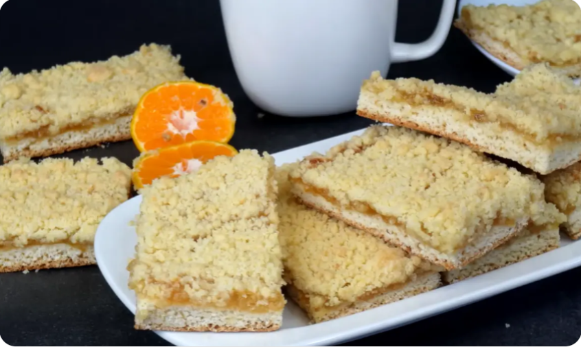 Пеку его с ноября по май уже лет 100! Проще и быстрее рецепта пирога Вы не найдете...