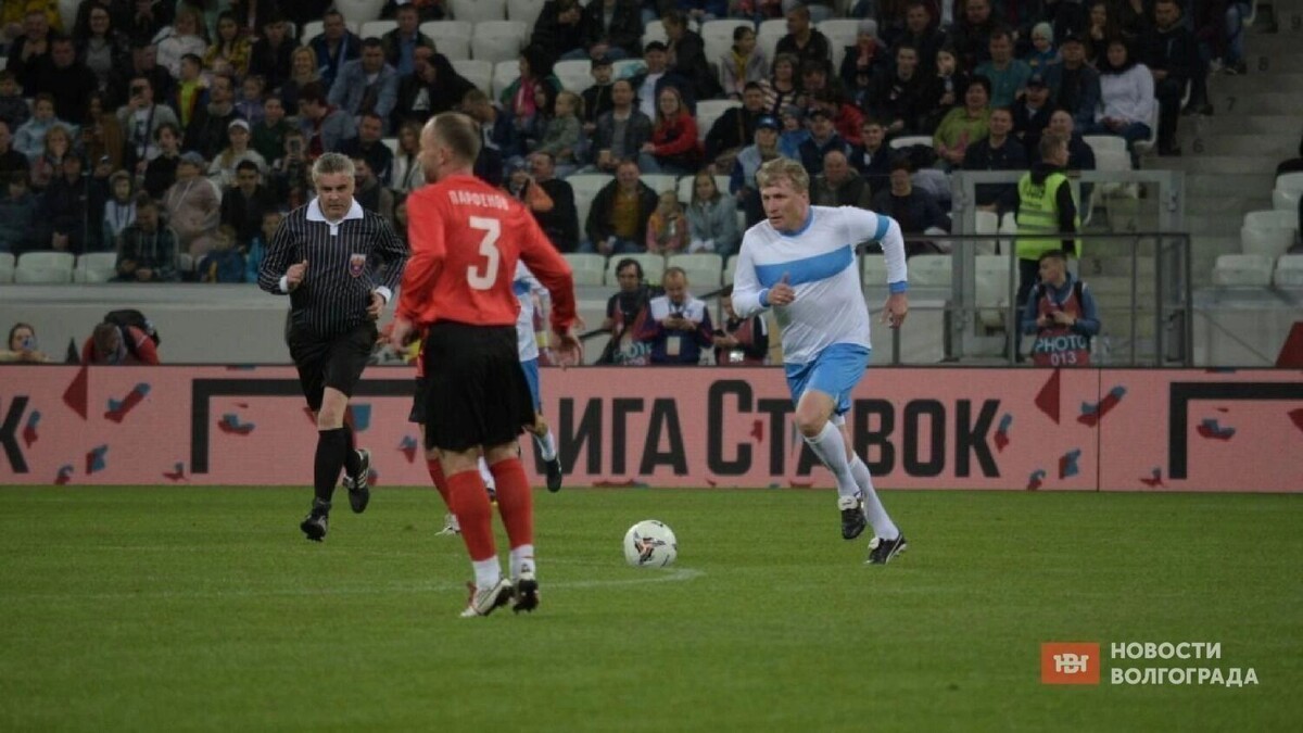    Олег Веретенников на ретроматче со «Спартаком»   Антон Засимов / novostivolgograda.ru