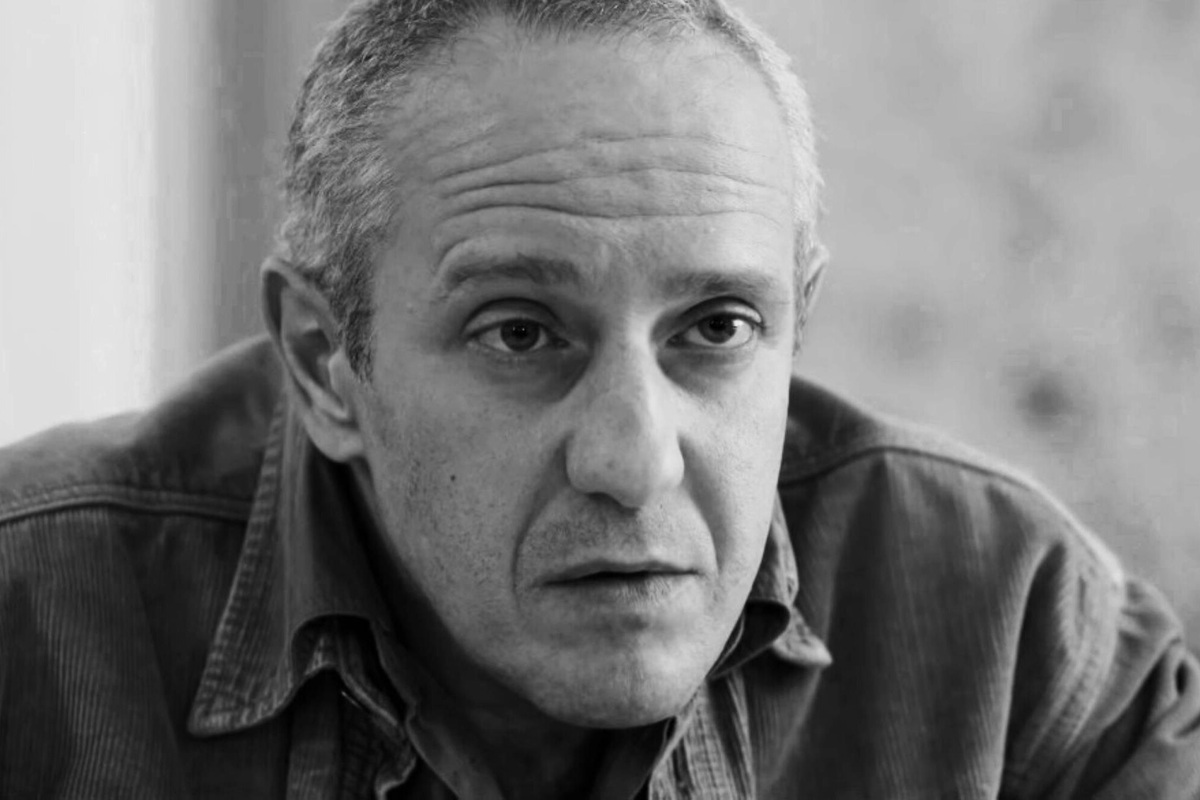     Умер в 57 лет актер сериалов «Бригада», «Интерны» и «Склифосовский» Владимир Довжик