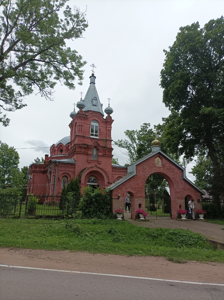 Никольская церковь в Котлах