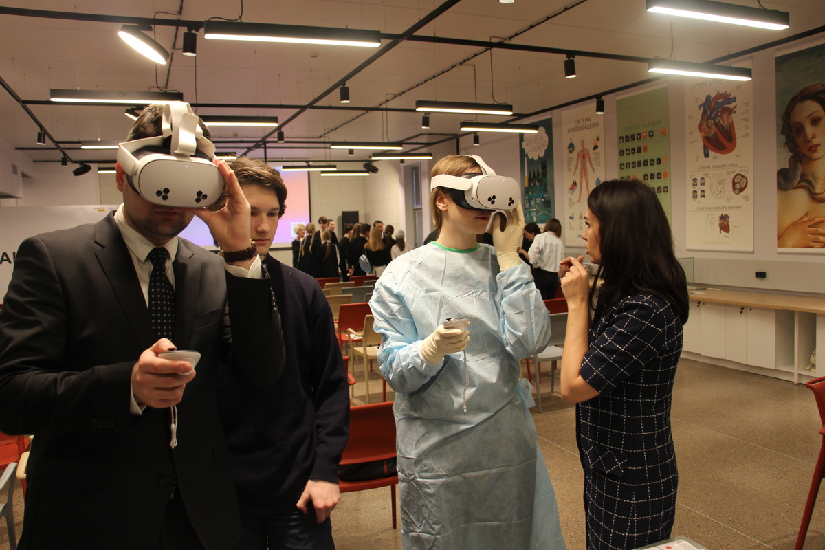 Цель проекта - повышение интереса к медицине у подростков.