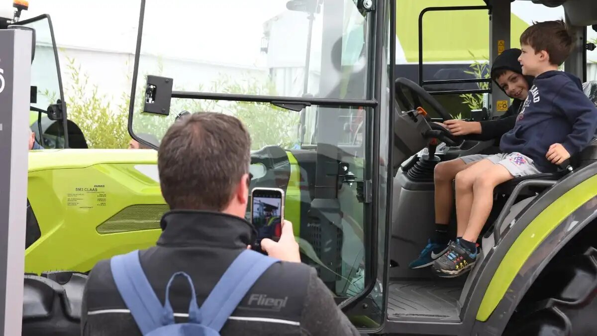 Фото: mechaman.nl Вокруг французской животноводческой выставки Space разгорается скандал