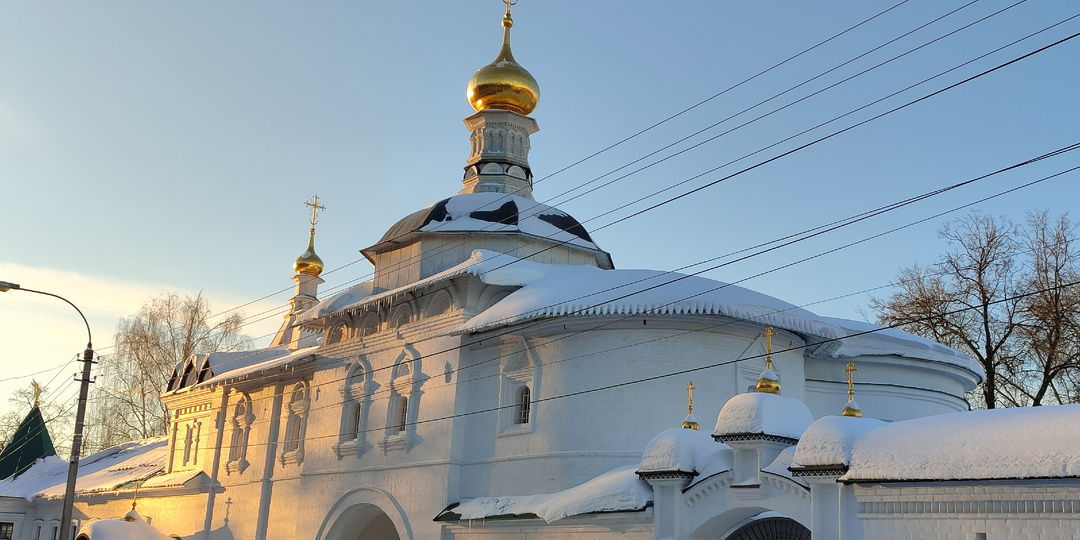 Борисоглебский монастырь в Дмитрове - по дороге из кремля в лавру