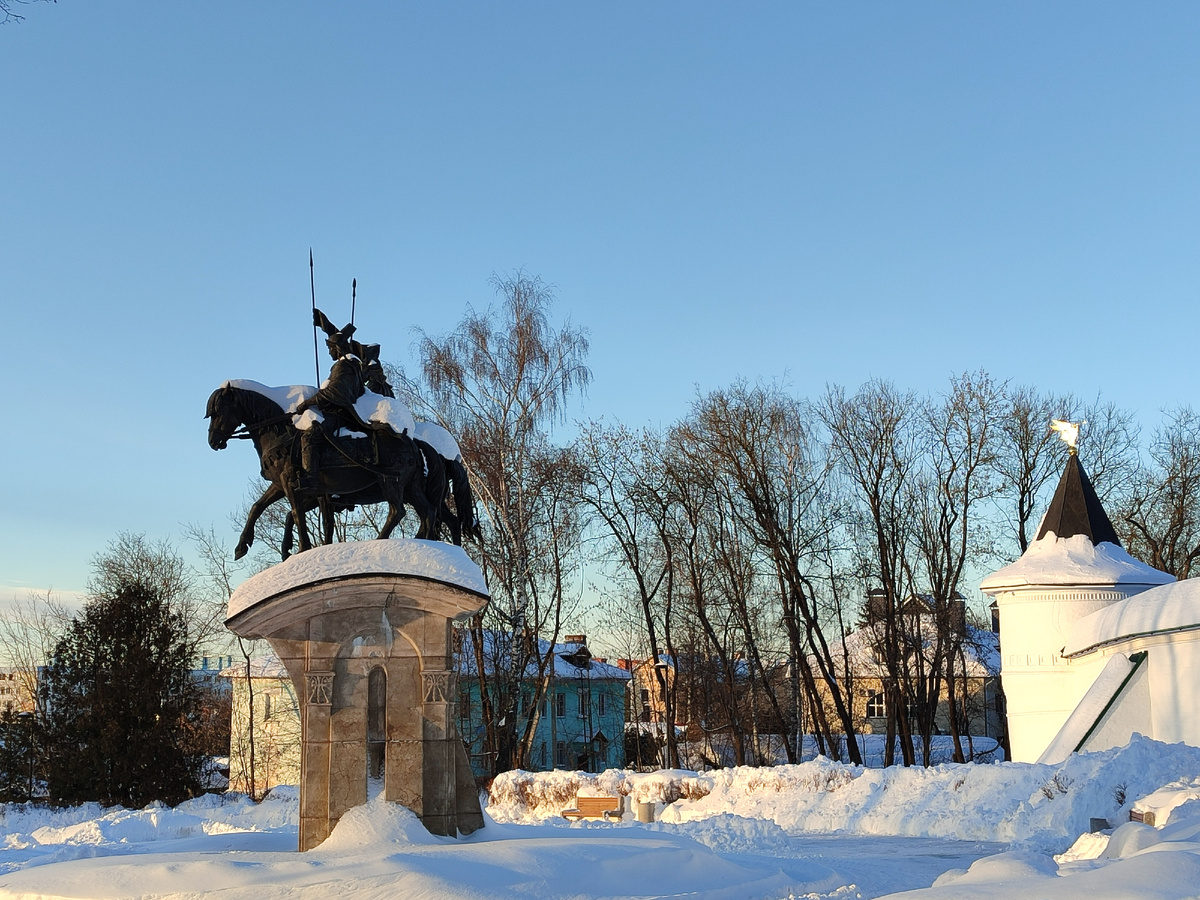 Улица Минина, 4