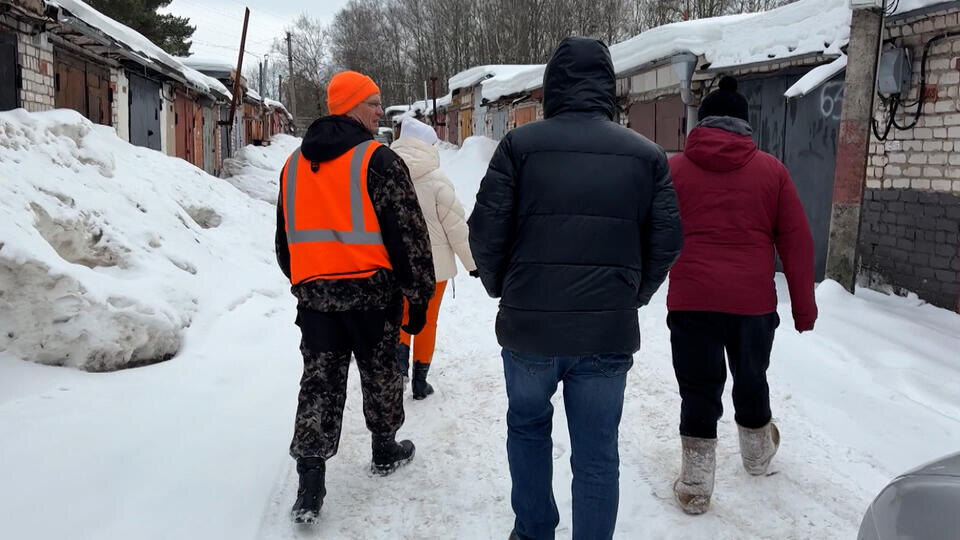     Более 300 человек участвуют в поисках девочки, пропавшей в Смоленске "112"