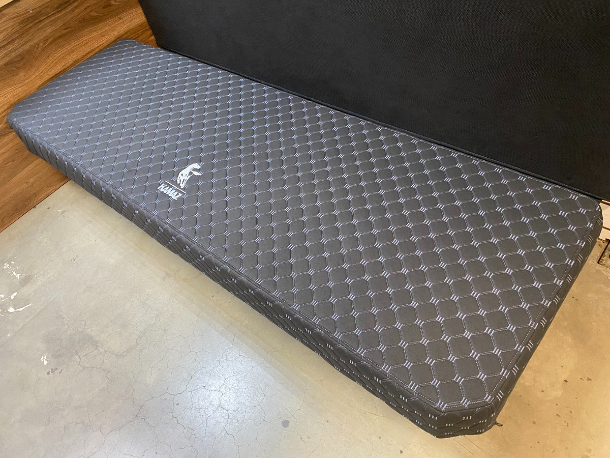 Беспружинный ортопедический матрас СПАЛБЕР Премиум для KAMAZ 5490 NEO (2013 - 2024). Фото СПАЛБЕР_1.