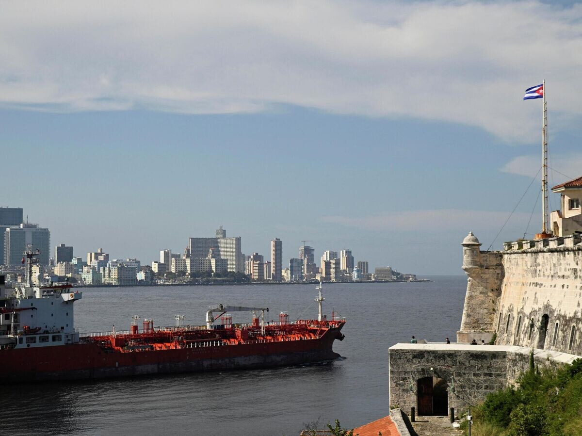   Танкер в Гаванском заливе, Куба | © REUTERS / Norlys Perez