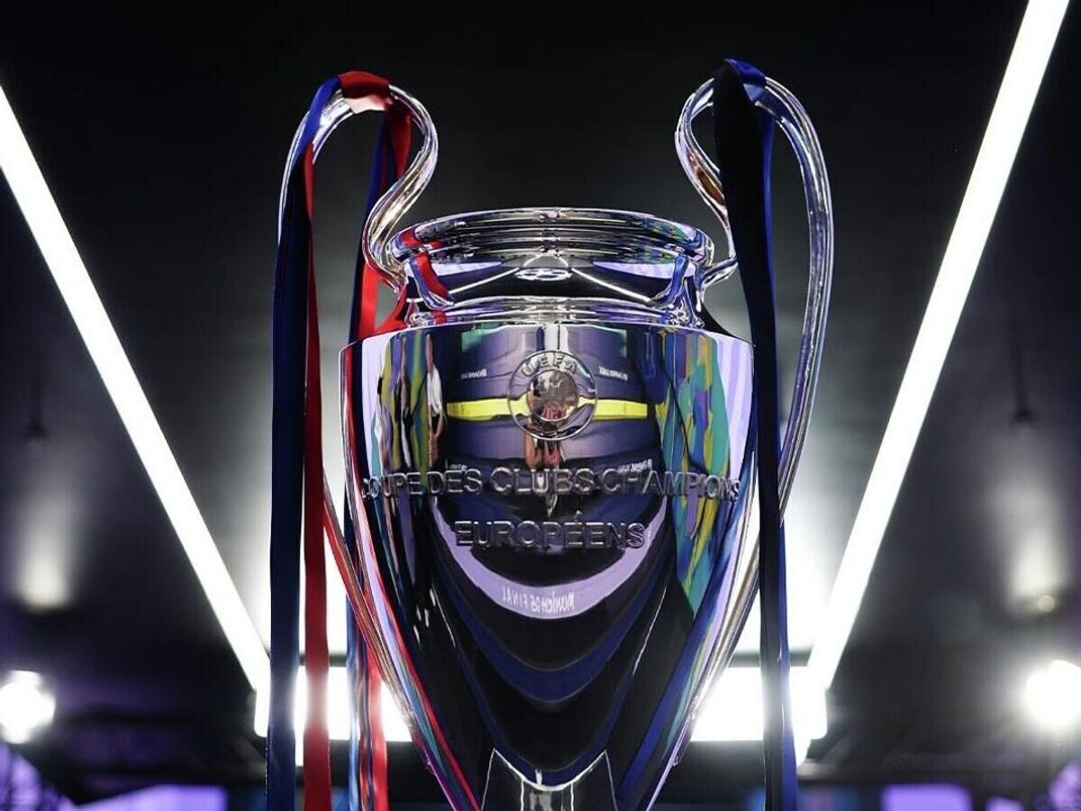    Трофей Лиги чемпионов УЕФА | © Фотография из соцсетей