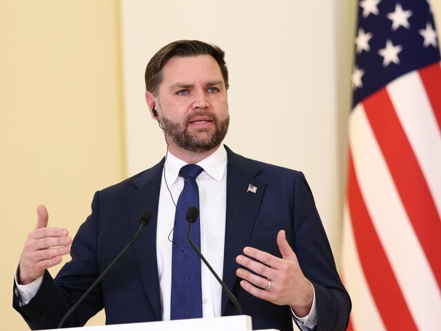    Фото: AP Photo/Pool Reuters/Kevin Lamarque