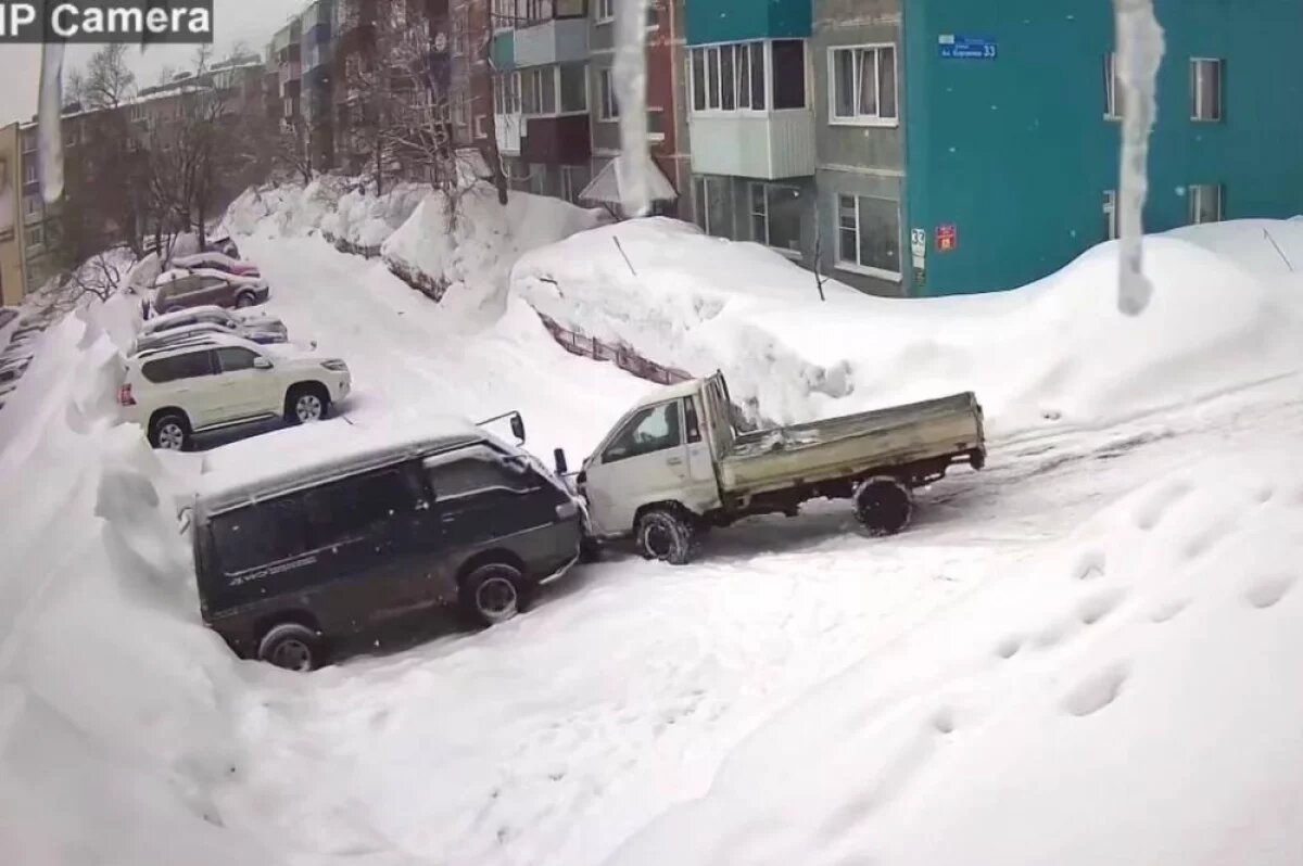    Зажало между машинами: подробности гибели девочки в ДТП на Камчатке