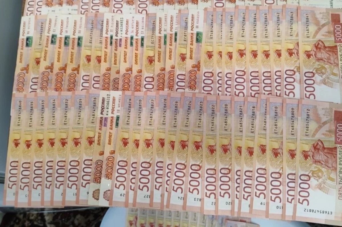    У иркутянки украли 3 млн рублей, когда она ехала отдавать их мошенникам