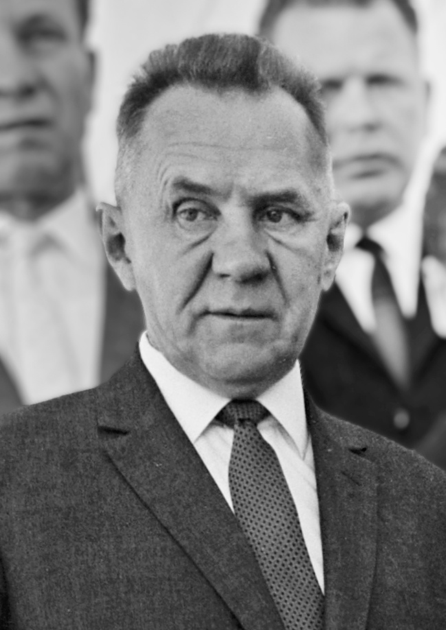 Алексей Николаевич Косыгин (1904 — 1980). 