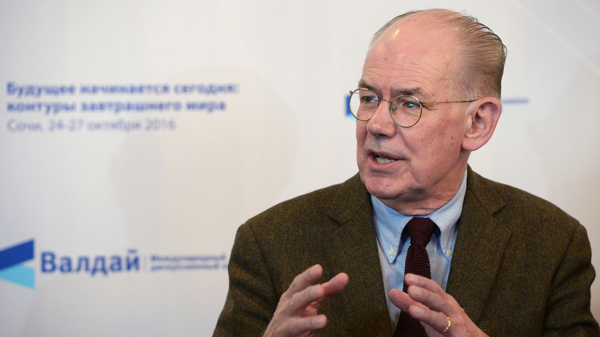    Джон Миршаймер