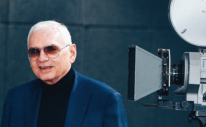 Карен Шахназаров