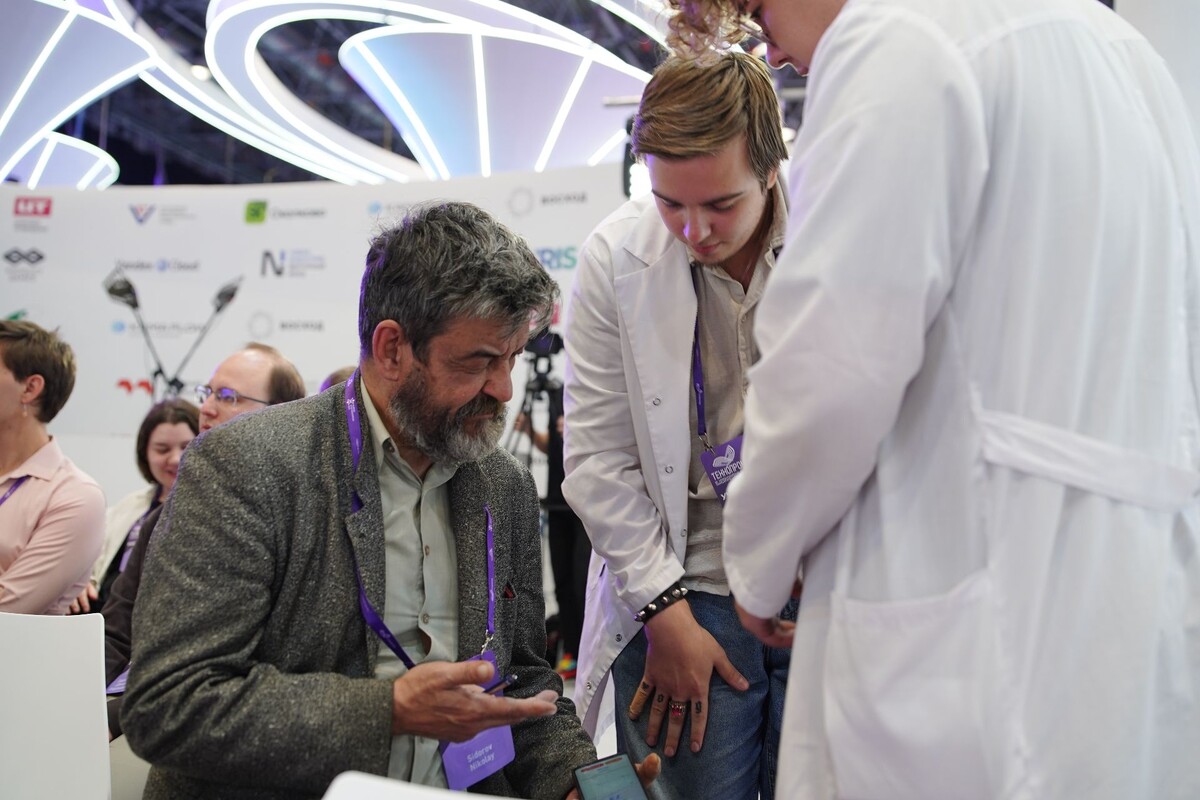 Проект «Домашний кардиограф» демонстрируют на Сибирской венчурной ярмарке