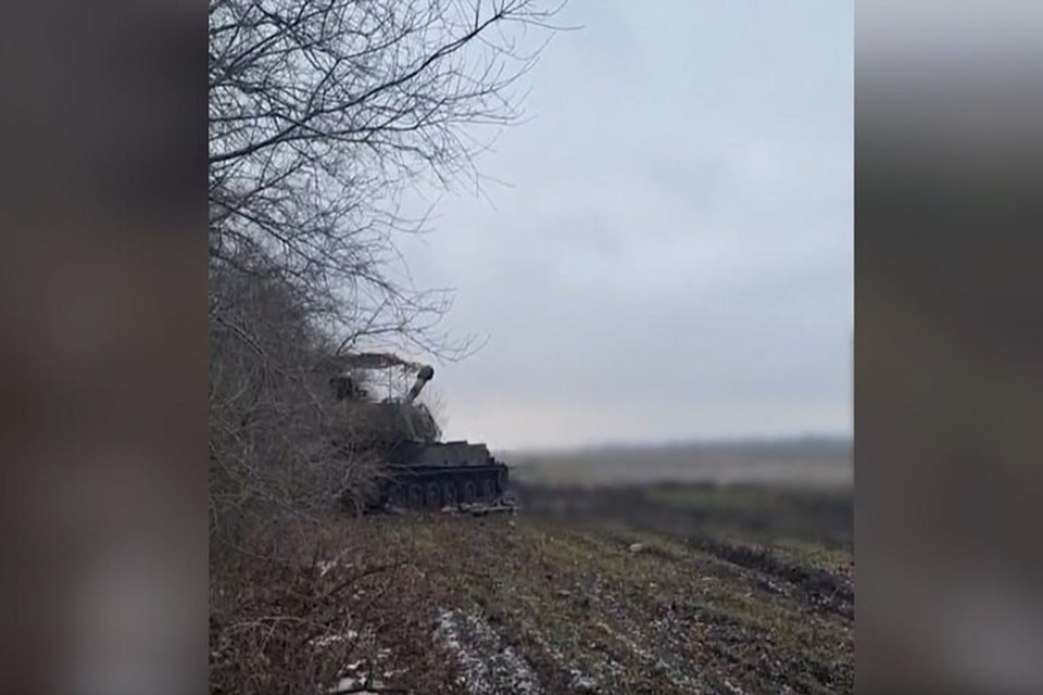    Самоходка работает по блиндажам ВСУ. Фото: Минобороны РФ