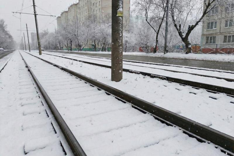    ООО «ЧелябГЭТ». Рельсы на улице Дзержинского
