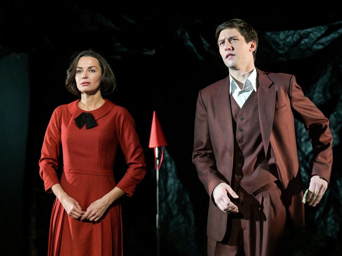    Спектакль "Таня" в театре им. Евгения Вахтангова | © РИА Новости / Алексей Никольский