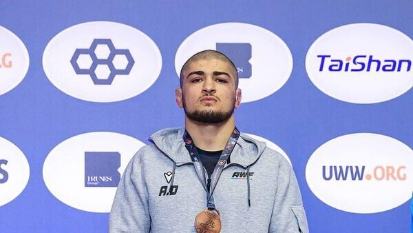    © Photo : Объединенный мир борьбы (United World Wrestling)