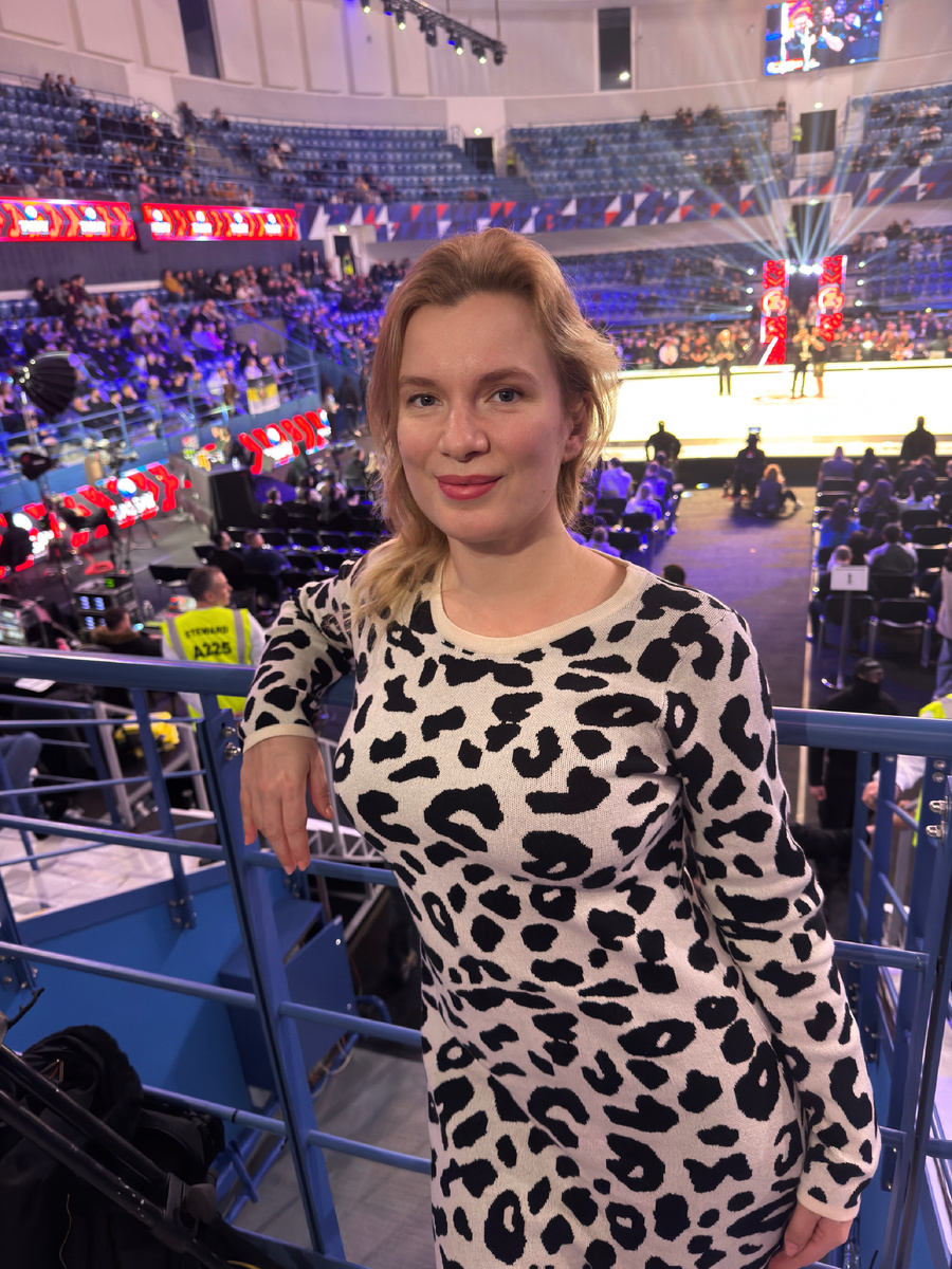 На боях, среди чеченских бород 😂