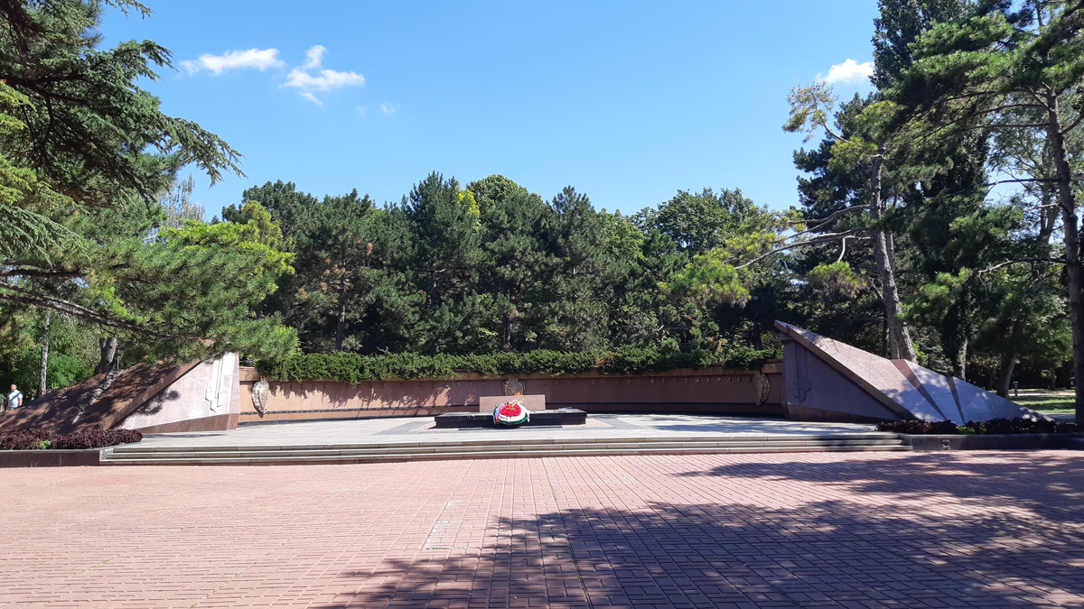 Мемориал в честь павших в годы Великой Отечественной войны.