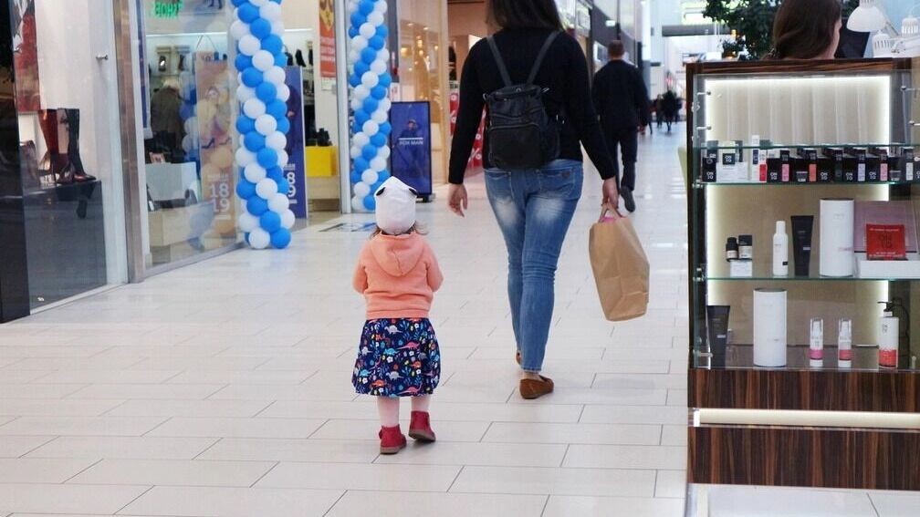    В ряде торговых центров магазины детских товаров становятся «исчезающим видом»   1MI