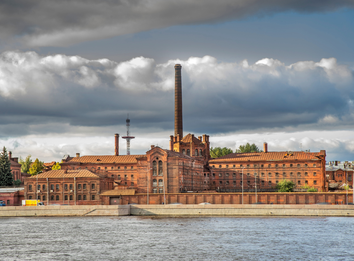 Комплекс зданий бывшей тюрьмы «Кресты», Санкт-Петербург. Источник: Shutterstock